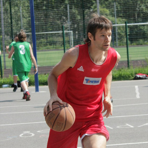Profile of Andrei Makhlin