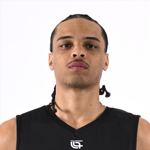 Profile of Yago de Almeida