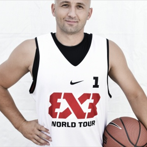 Profile of Tomasz Panewski