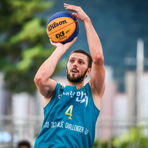 Profile of Yaroslav Kadyhrob