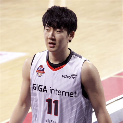 Profile of Cher Ho Park