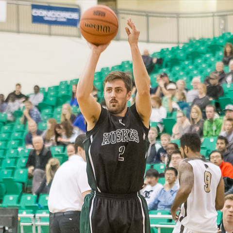 Evan Ostertag