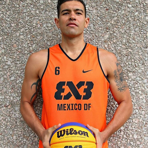 Hugo Carrillo