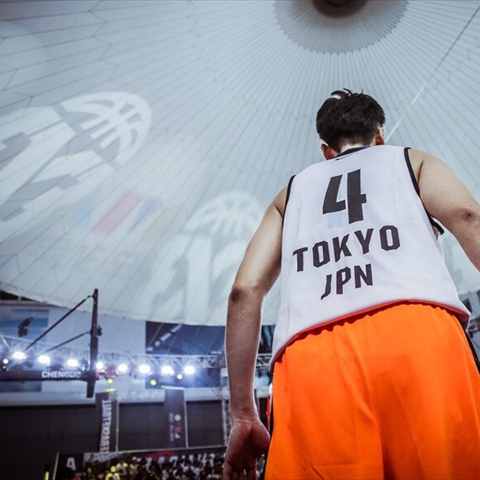 Profile of Takeshi Ando