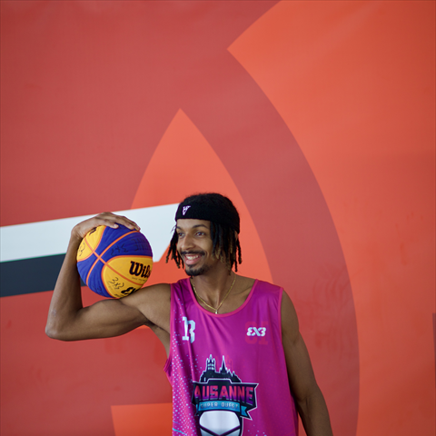 Profile of Chris Pérez Pizarro